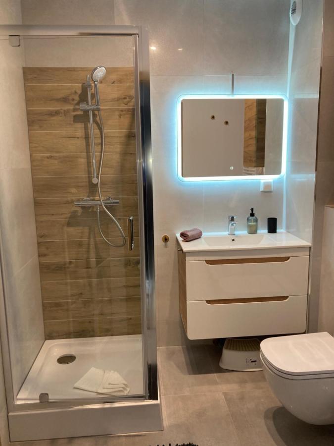 Nowy Apartament Świnoujście Exteriör bild