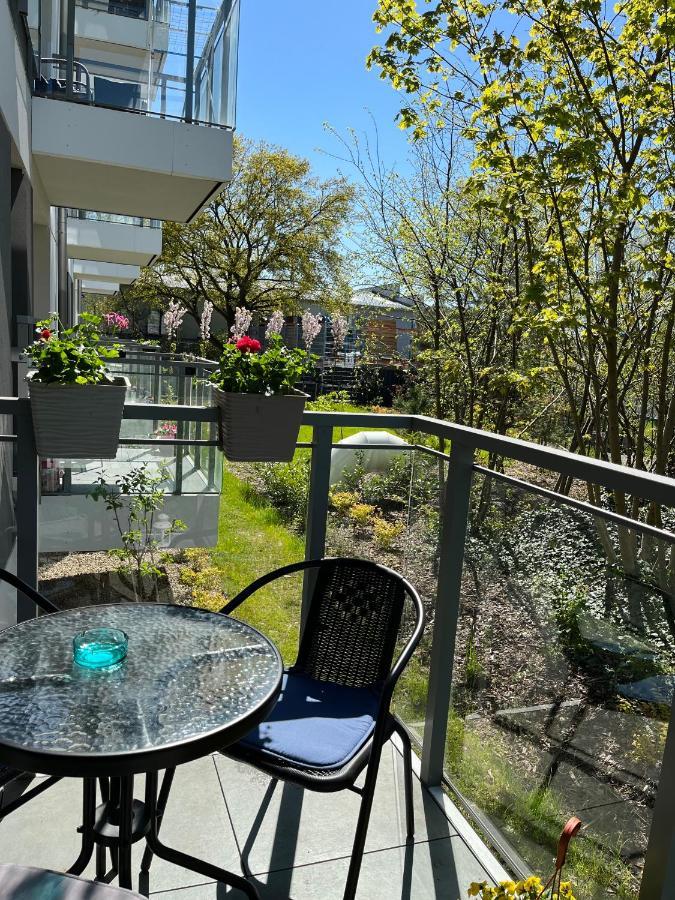 Nowy Apartament Świnoujście Exteriör bild